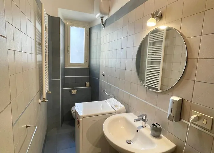 Aurora House - Accogliente A Barberini Rome